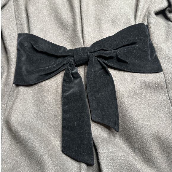 Vintage Rothschild Wool-Feel Trench Coat with Velvet Details Made in the USA - Picture 10 of 10